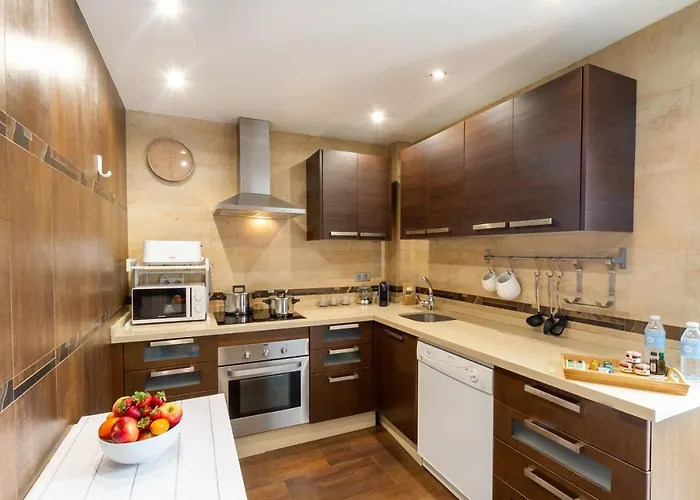 Banus - Endless Sunset Banus マルベーリャ